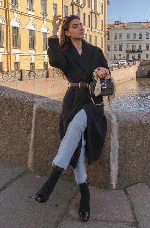 才是今年最流行的穿搭时髦又好看！AG真人国际厅“牛仔裤＋这双鞋”(图4)